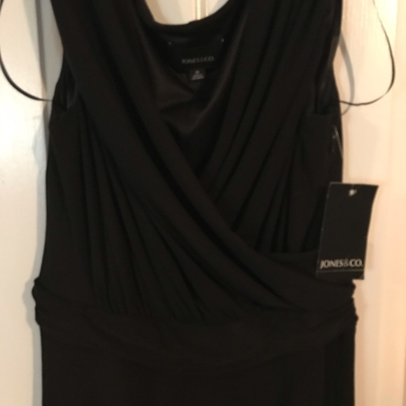 *Sold* NWT Little Black Dress - Picture 4 of 4
